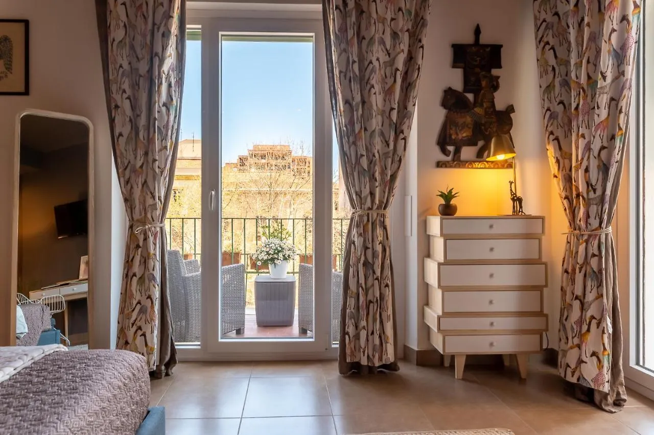 Liberta #102 - Guest House פלרמו 0*,