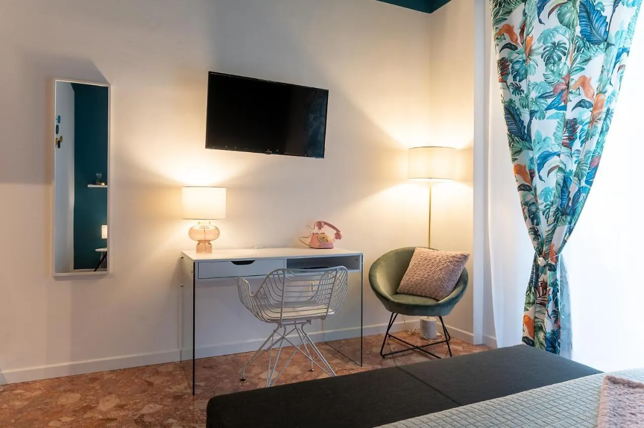 Liberta #102 - Guest House Palermo